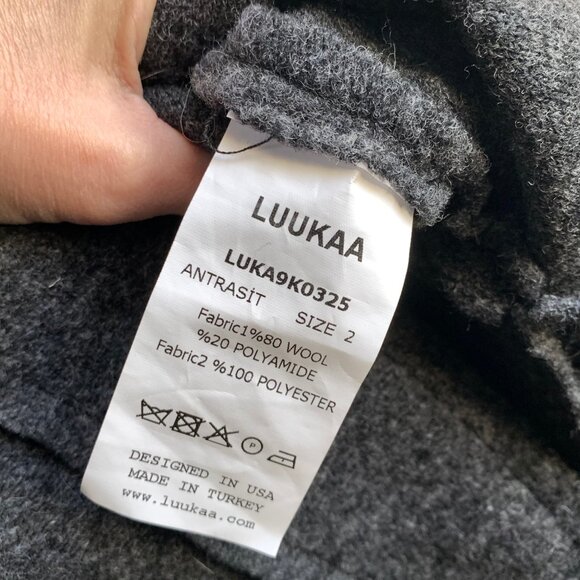 Luukaa Gray Wool Draped Dolman Sleeve Swing Style Jacket Coat US 10 Snap Close - Picture 16 of 16